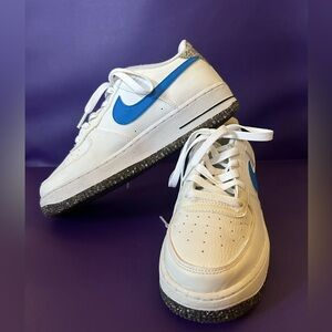 Nike Air Force 1 Big Kids Size 6